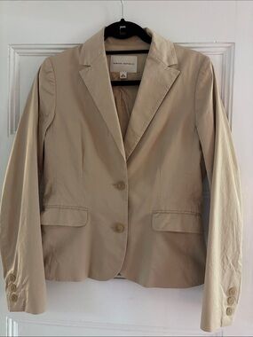 Banana Republic Beige Two-Button Women's Blazer